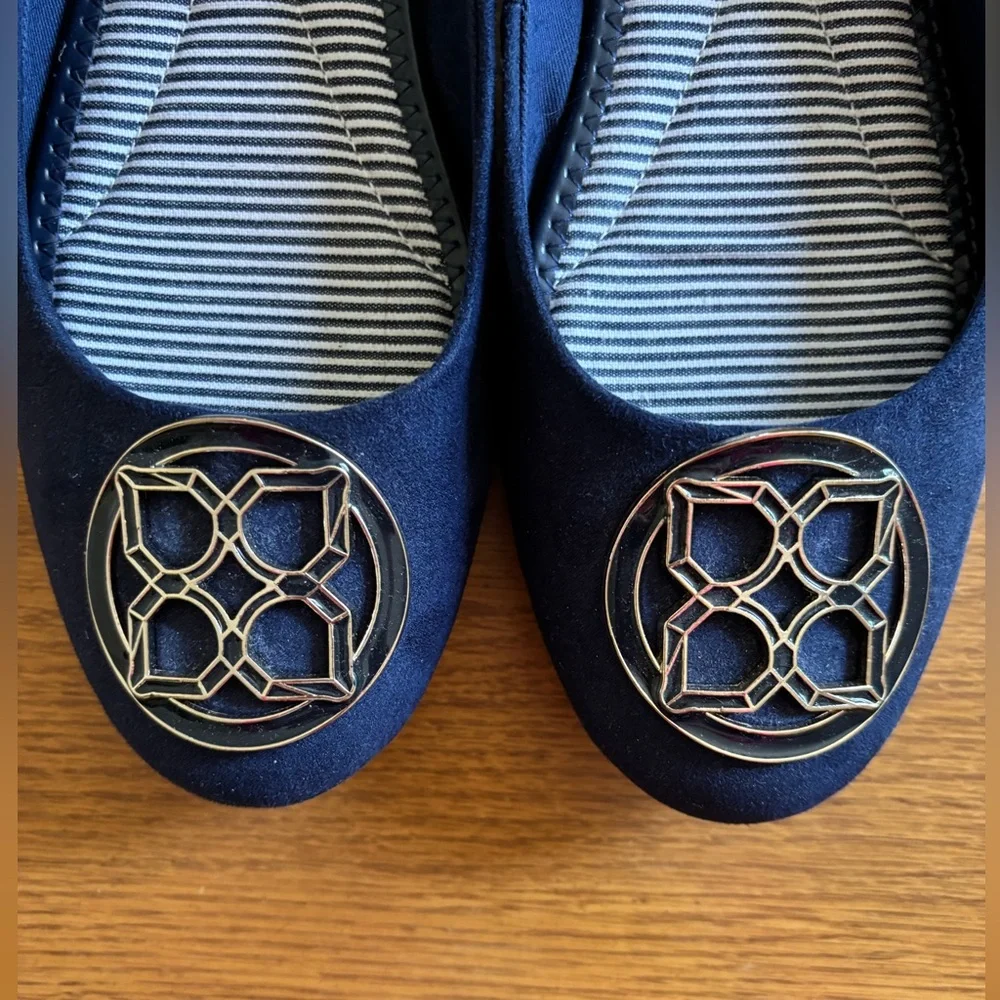 Kelly & Katie Women’s Navy Faux Suede Ballet Flats with Silver Toe Detail, 8.5